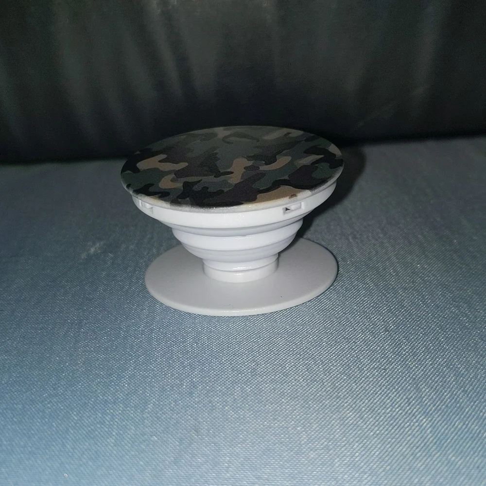 N/A green camo
